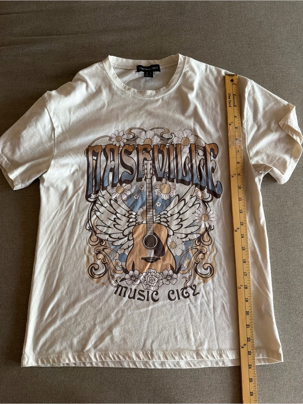 Streetwear Society Cream Nashville Music City Graphic Tee